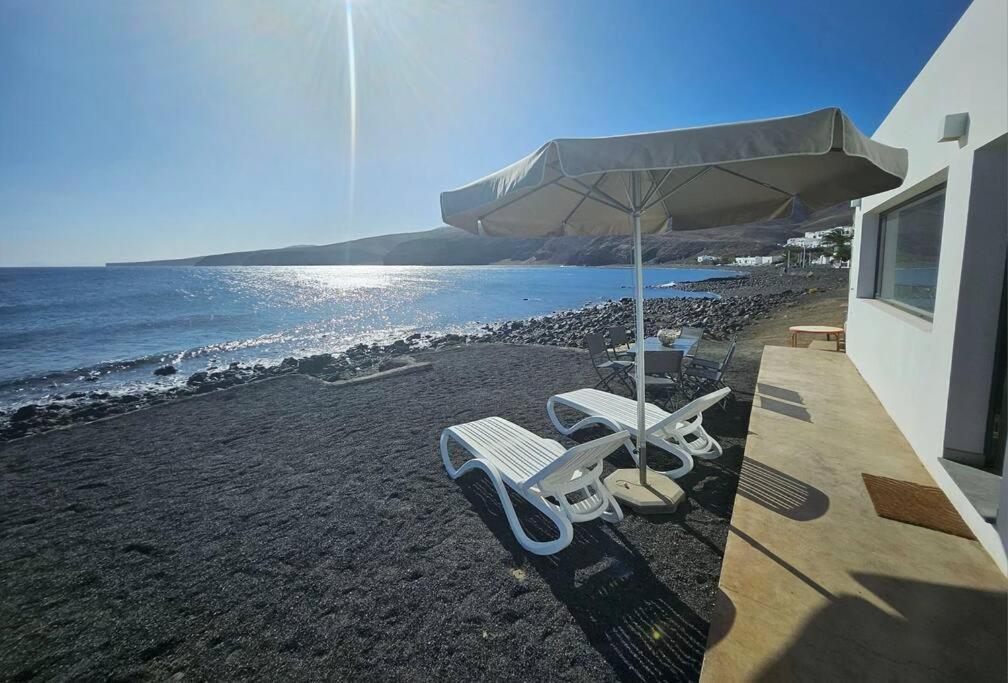 Casa Playa Quemada Junto Al Mar Villa Exterior photo